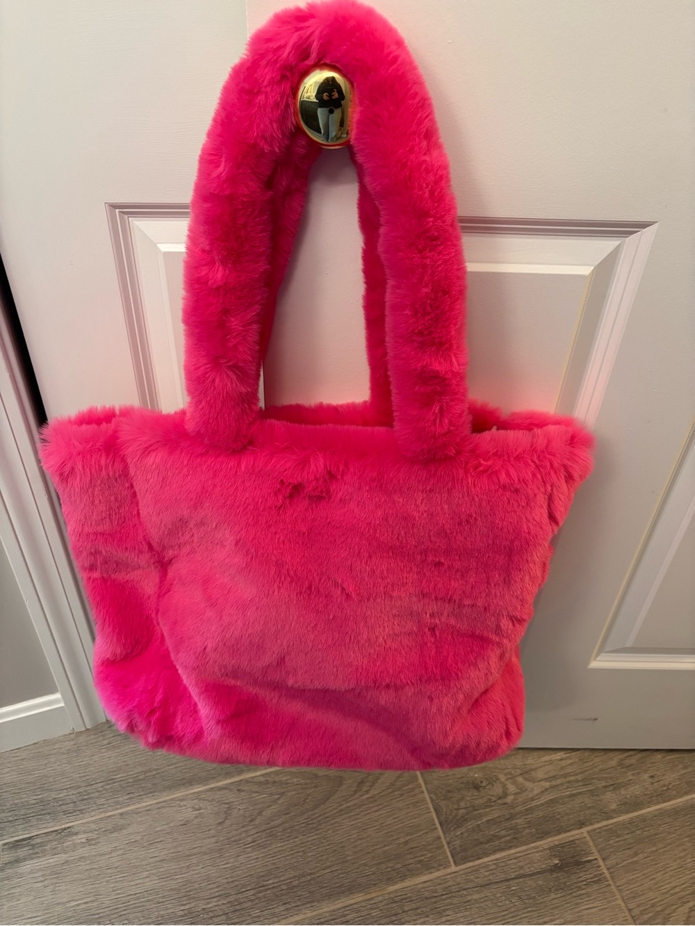 Plush Faux Fur Tote Bag in Hot Pink